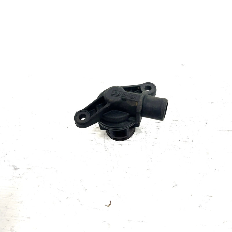 2004 John Deere Trail Buck 650 EXT OEM Camshaft Cover 420610272 AJ1.1