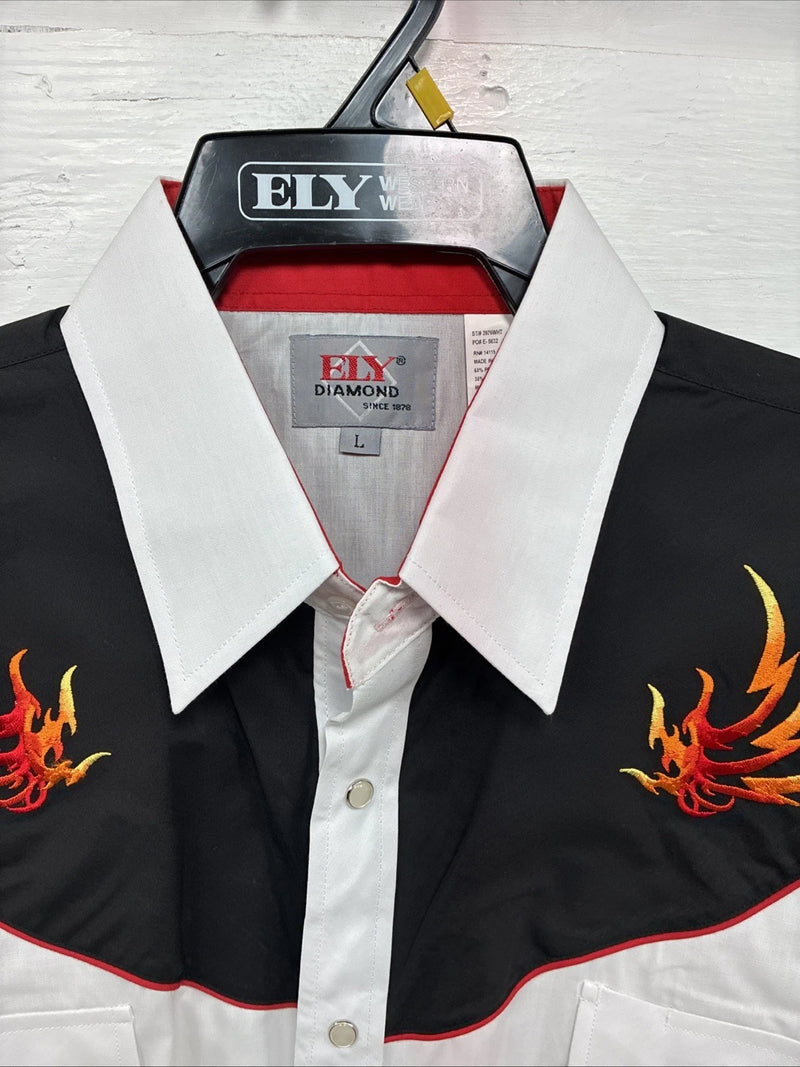 New Men’s ELY Diamond White Fire Design Long Sleeve Pearl Snap Large AA-15