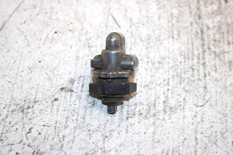 1999 Polaris Sportsman 335 Oem Three Way Valve 7052161 AP17
