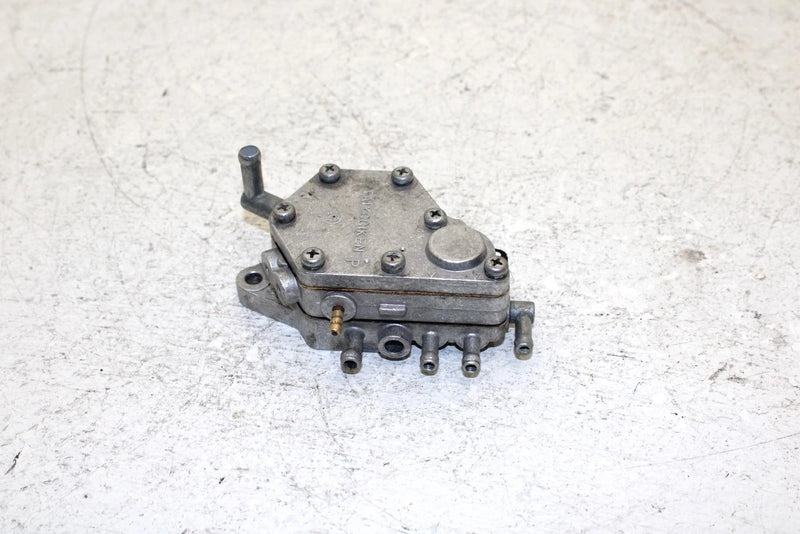 1999 Yamaha Vmax 600 Sx Oem Fuel Gas Pump 8CH-24410-00-00 SY5