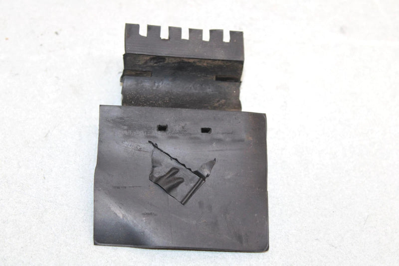 91 Yamaha  Big Bear  4wd Oem Fuel Tank Dampner 2HR-24181-00-00 AY43