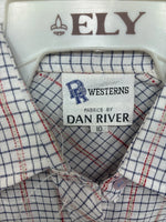 New Women’s Dan River Red Plaid Long Sleeve Pearl Snap Size 10 KK-45