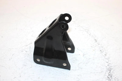 1985 Honda Atc 110 Oem Front Engine Mount Hanger 50121-943-680 AH68