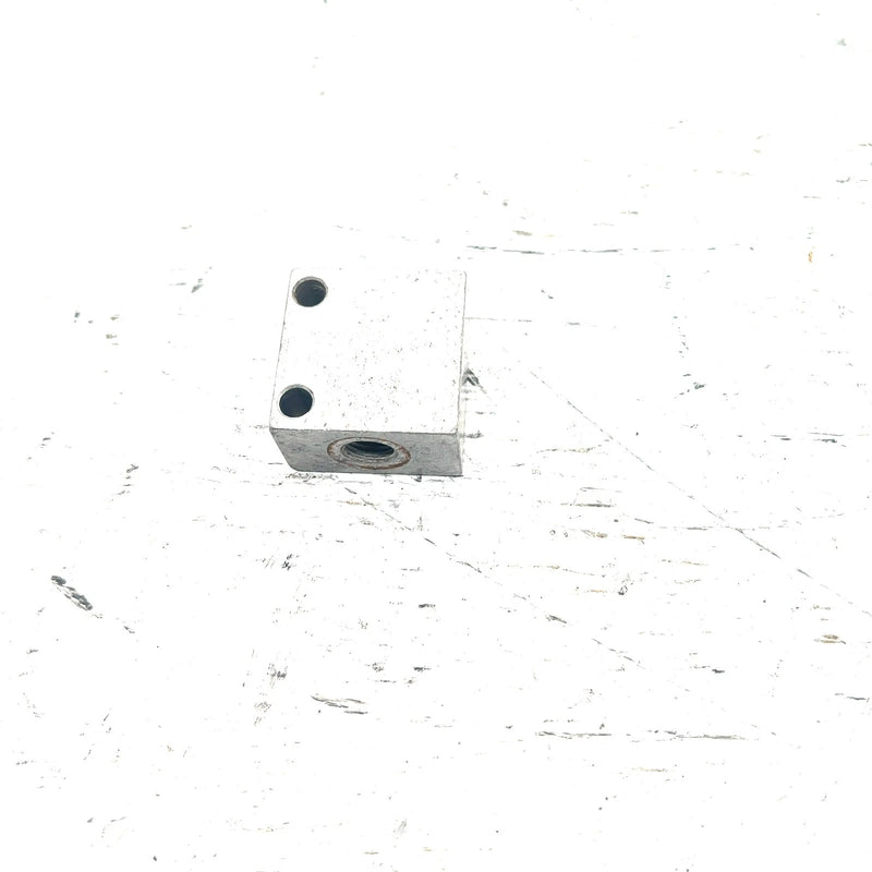2001 Polaris Ranger 500 OEM Brake Tee Fitting 7052293 XP13