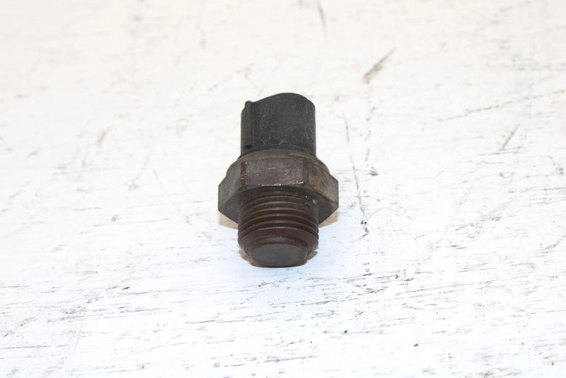 2002 Arctic Cat 375 Automatic (4x4 Green) Oem Oil Pressure Sensor 3530-037 AA29