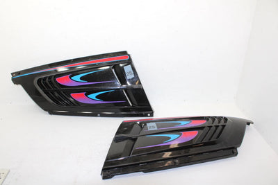 1997 Polaris 500 Indy Oem Side Panel Set  5811076 SP15