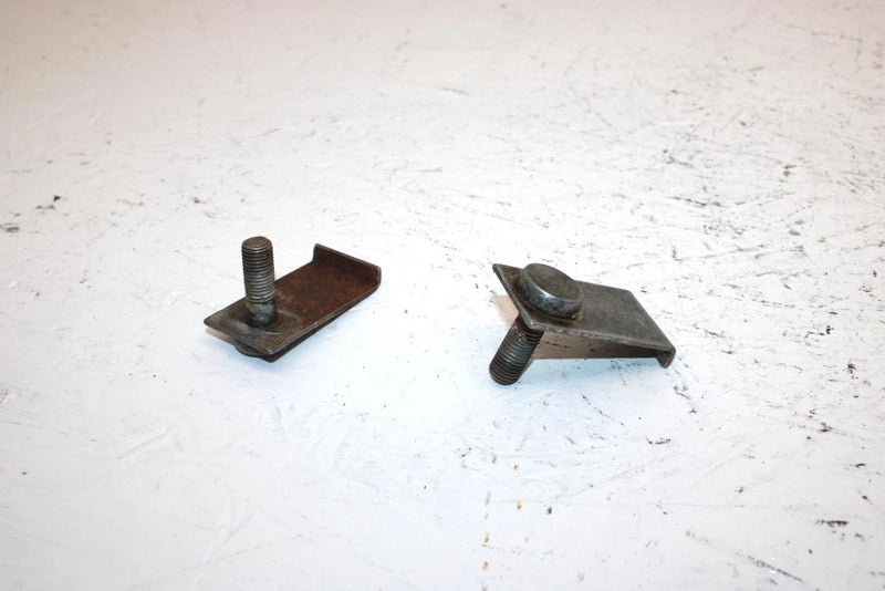 1974 Yamaha Tl433f Oem Engine Mount Bolt Pair 829-21482-00-00 SY28 