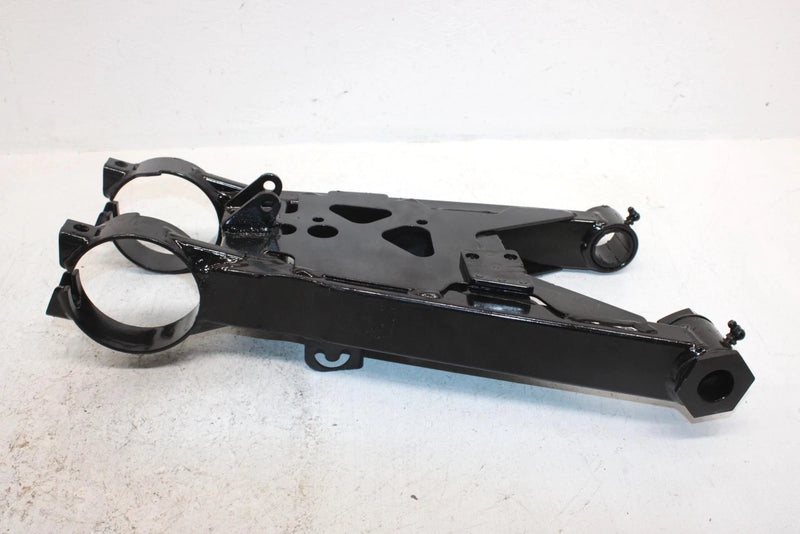 2001 Polaris Xplorer 4x4 Oem Rear Swingarm 1580111 AP167