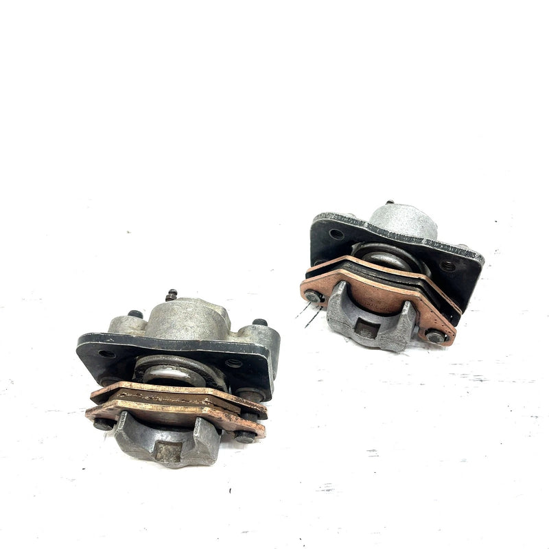 2005  Arctic Cat 650 4x4 V2 OEM Left Brake Caliper Set 1436-423 AA39