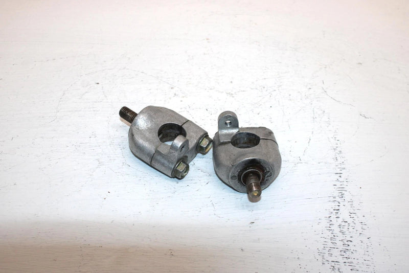 1992 Honda Trx 300 A Oem Handlebar Mount Set 53111-HC3-000 53121-HC3-000 AH51