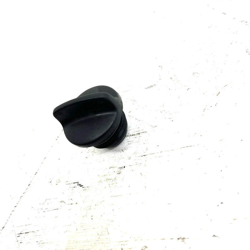 01-09 Honda Foreman Rubicon 500 TRX500 OEM Oil Filter Cap 15651-HN2-000 AH94