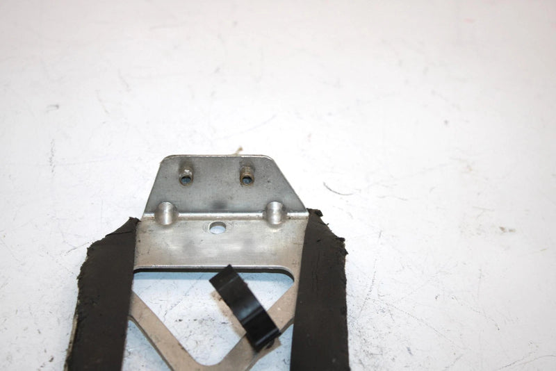 05 Polaris Fusion 900 Oem ECU Mount Bracket 5247732 SP202