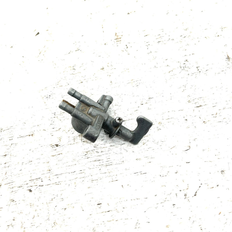 84-87 Suzuki Quadrunner 185 OEM Fuel Petcock 44300-17271 AS33