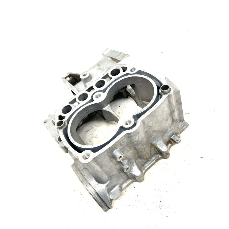 07-09 Polaris Ranger 700 6x6 EFI OEM Crankcase 2203300 XP7