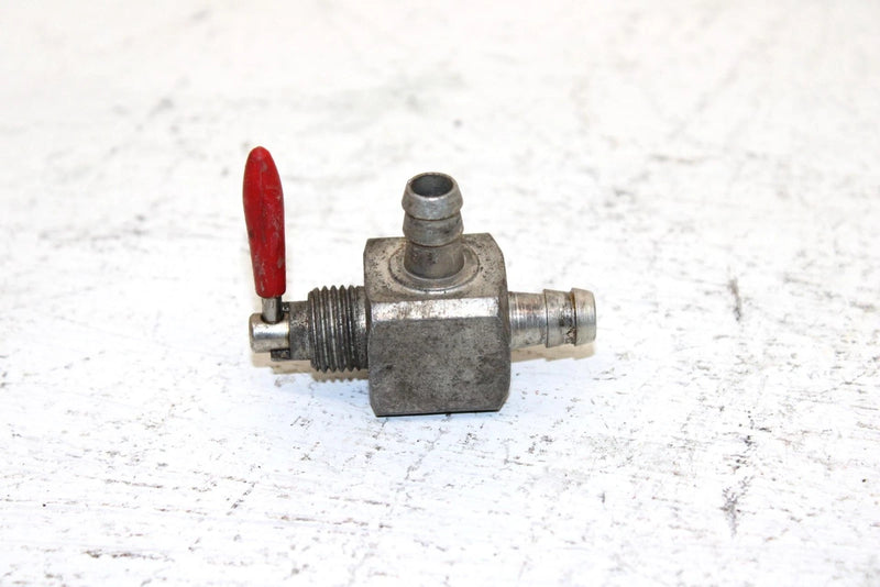 2003 Polaris 800 Xc Sp Edge Oem Fuel Valve 7052268 SP35