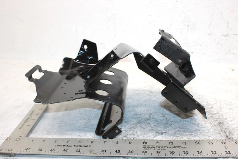 1989 Polaris 650 Oem Left Footrest 2200303 SP43