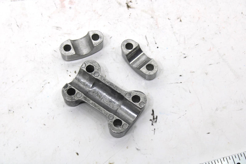 1985 Yamaha Enticer 340 Oem Handebar Mount Set 1E6-23441-00-00 SY132