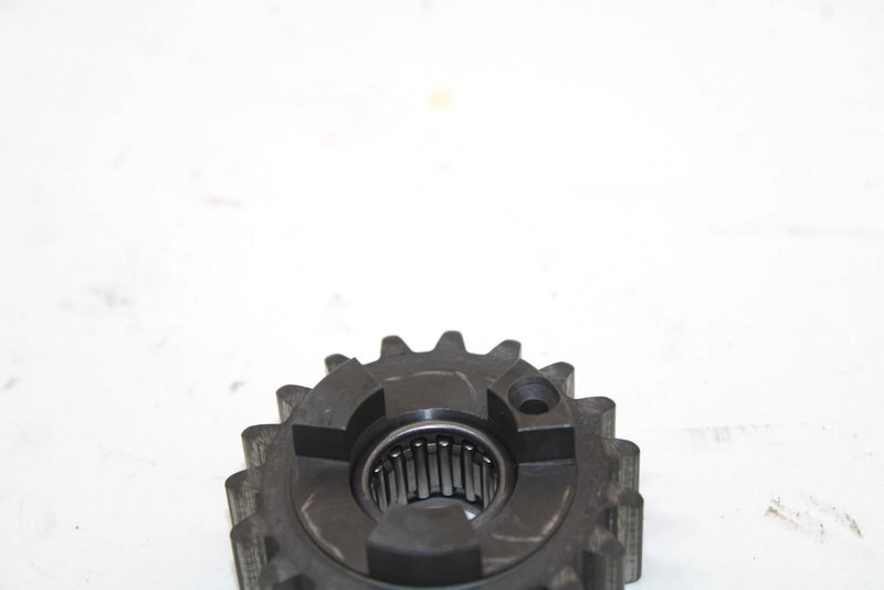 2017 Ski-doo Grand Touring 900 Oem 19T Sprocket 581096900 SS65