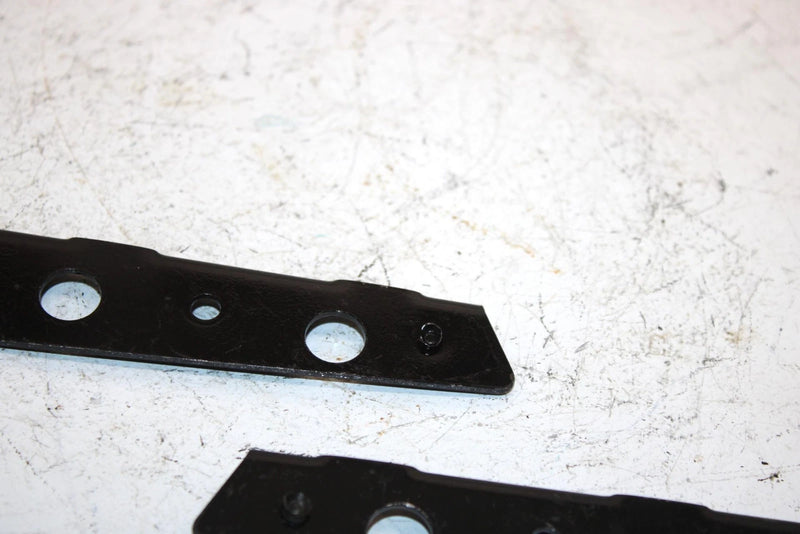 02 Polaris Xc Sp 500 Oem RH,LH Upper Hinge 5243568-067 5243567-067 Q4615