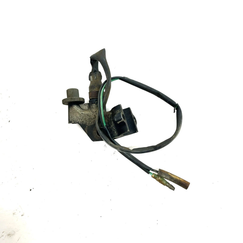 94 Yamaha Timberwolf 250 YFB250 OEM Left Brake Lever Holder 3JN-82921-00-00 AY56