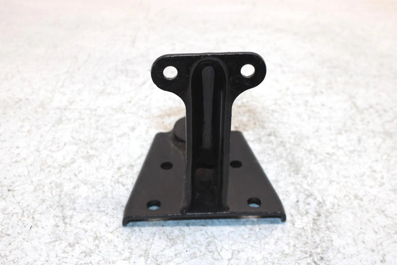 1998 Suzuki Quadrunner 250 Oem Trailer Hitch Mount 95210-20B00 AS13