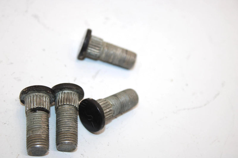 02 Polaris Magnum 325 4x4 Freedom Oem Front Hub Stud Set Of 4 7515523 AP36