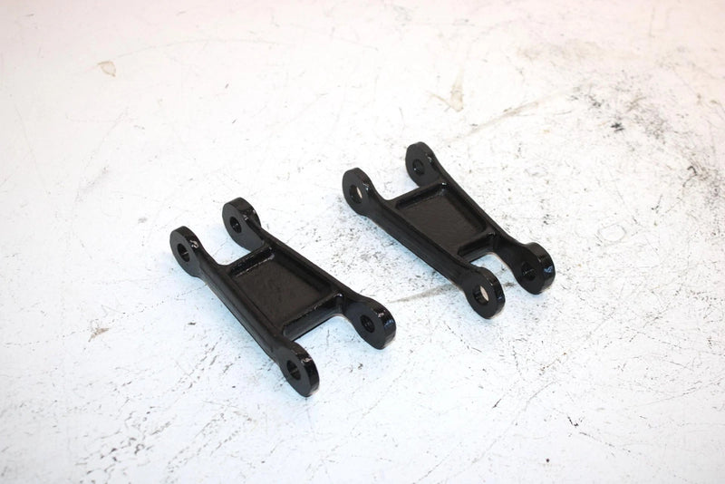84 Yamaha Phazer Se Oem Upper Suspension Arm Pair 8V0-2382E-01-00 SY9