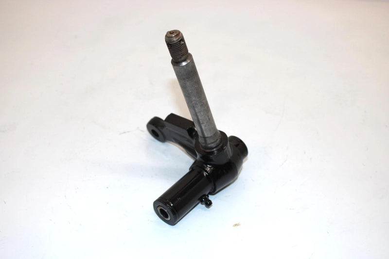 86 Yamaha  Moto 4 Yfm200dxs Oem Right Steering Knuckle 59V-23502-01-00 AY2