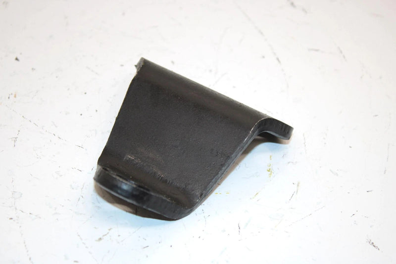08 Arctic Cat Atv 250 Utility 2x4  Oem Engine Hangine Bracket 3303-938 AA13