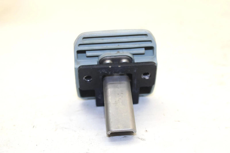 1992 Kawasaki Jet Ski 750 Ss Oem Hood Latch 27016-3721 JK2