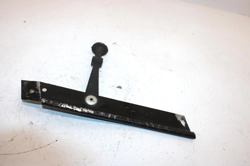 95 Polaris Xlt Sp Oem Right Pan Brace With Latch 5240570-067 SP0