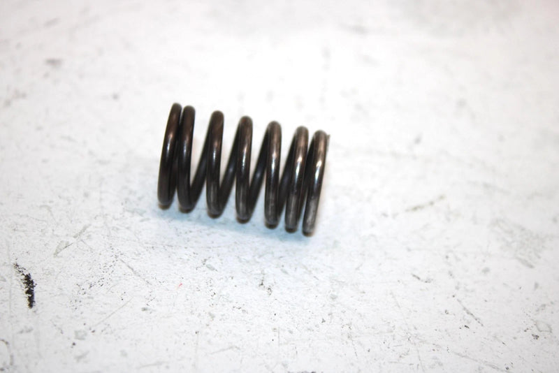 05 Polaris Phoenix 200 Oem Outer Valve Spring 0452385 AP35