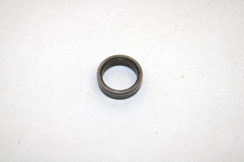 07 Polaris Iq 600 Iq Lx Oem Chaincase Seal Spacer 5135231 SP171