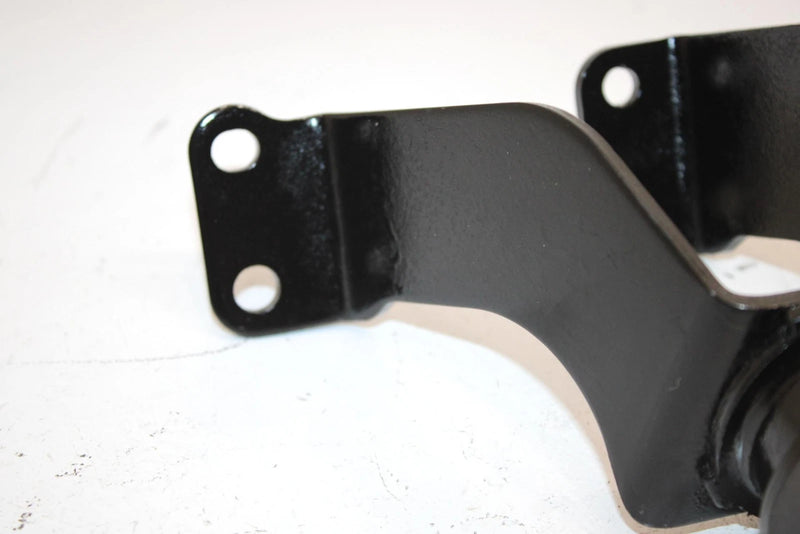 92 Yamaha Vmax 4 750 Vx750 Oem Front Upper 1 Bracket 89A-21412-00-00 SY22