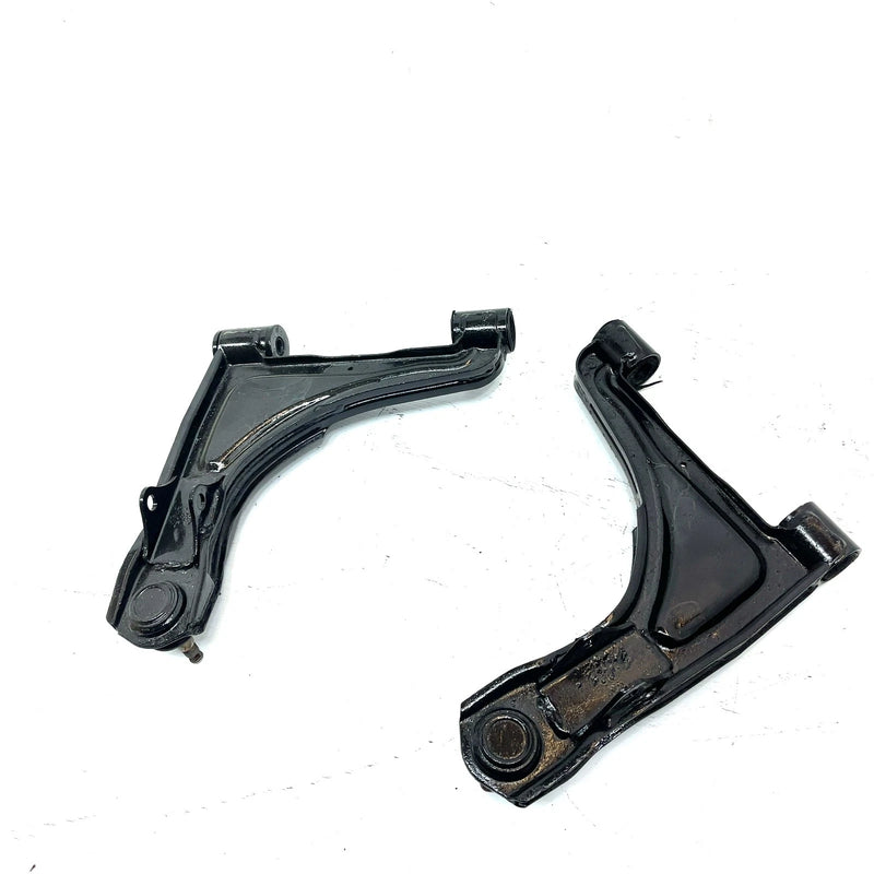 92 Yamaha Big Bear 350 YFM350 4x4 OEM Front Upper A Arm Set 2HR-23540-10-00 AY70
