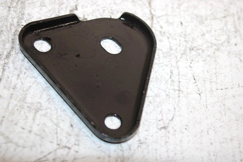 2019 Can-am Outlander 570 Oem Right Front Engine Mount 707000761 AB9