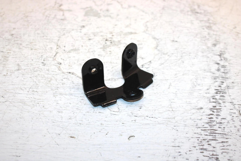 2003 Bombardier Quest 500 Oem Fender Panel Bracket Pair 705000311 AB13