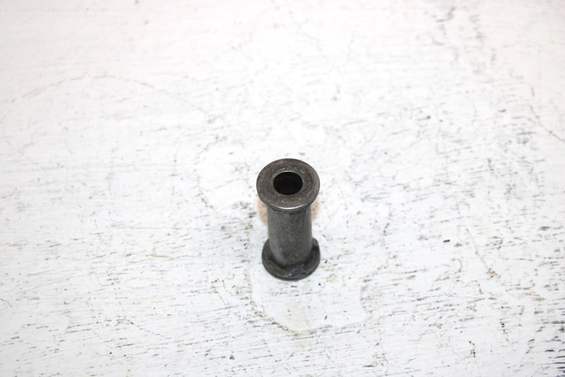 1982 Honda Atc 185 Sa All Terrain Oem Engine Mount Spacer 50250-958-000 AH70