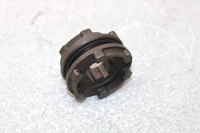 2000 Yamaha  Grizzly Oem  High Low Engagement Dog 5GT-17285-00-00 Q3550