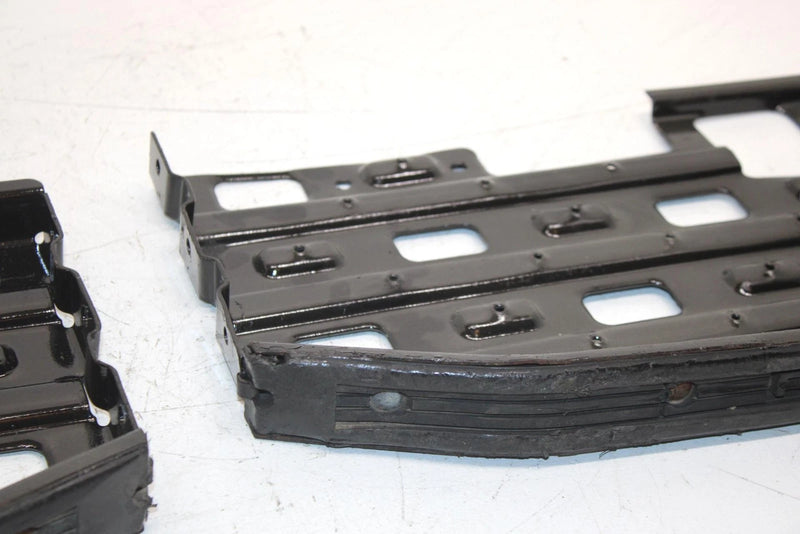 1997 Polaris Trail Boss Oem Footrest  Set 1040417-067 1040274-117 AP163