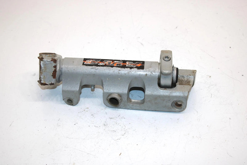 07 Arctic Cat M1100 Efi 153 Oem Right Steering Knuckle 1703-630 SA308