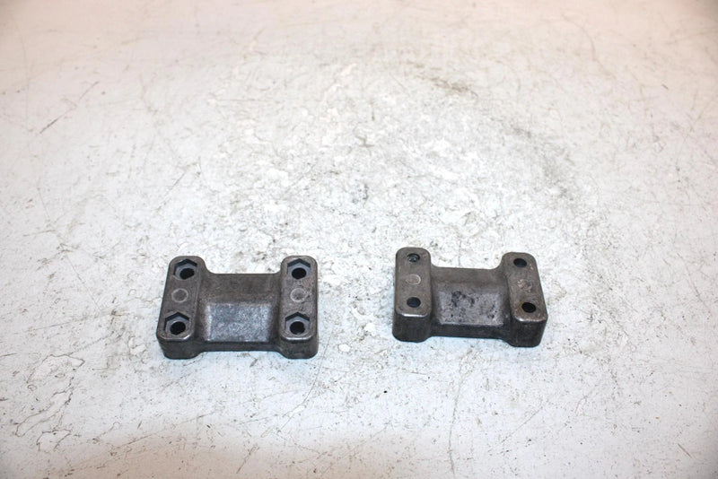 2003 Polaris Magnum 330 Oem Handlebar Block 5631147 AP158