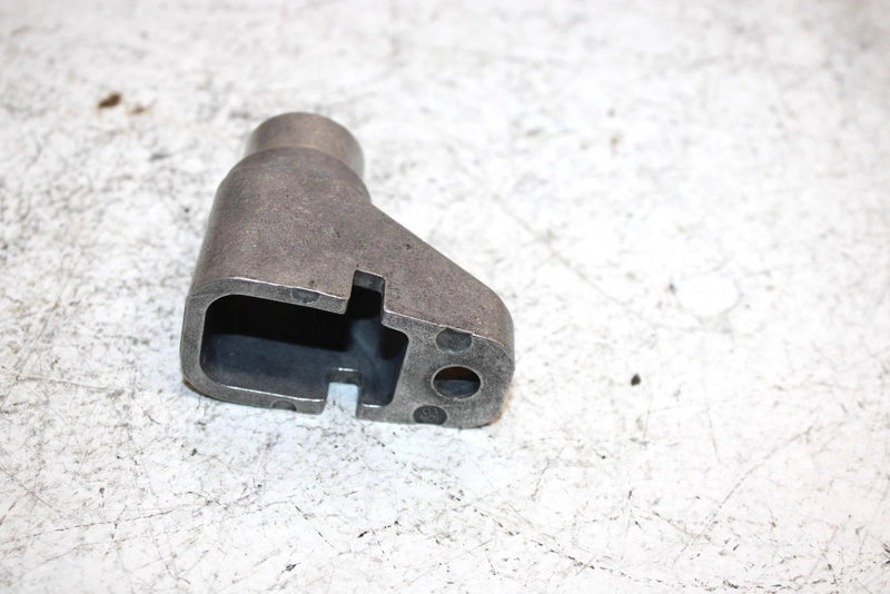 02 Ski-doo Grand Touring 500 Oem Idler Wheel Mount 503189679 Q2964