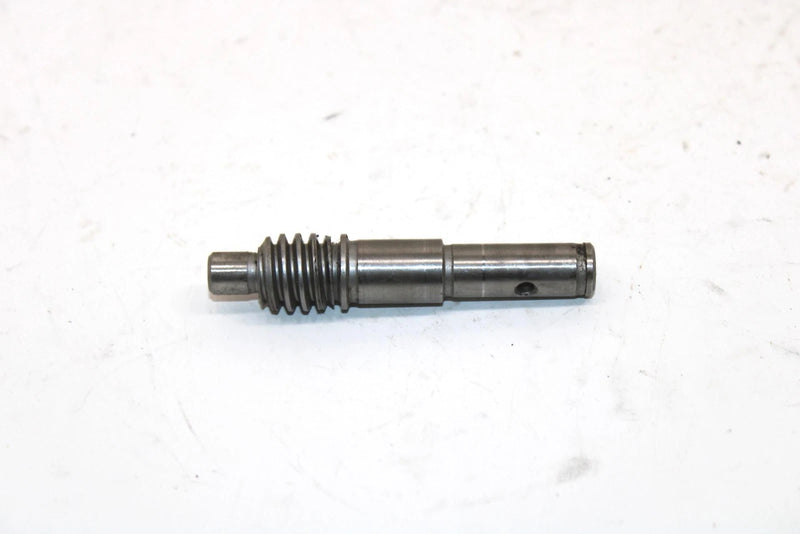1988 Yamaha Bravo Oem Oil Pump Worm Shaft 8R4-13175-00-00 SY72