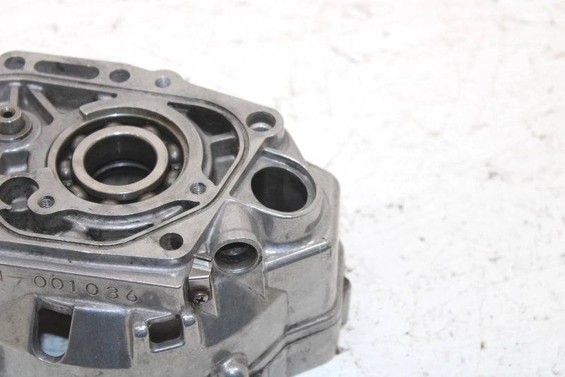 1985 Yamaha Vmax Oem Right Side Oil Pump Cover 8U9-15426-01-00 SY125