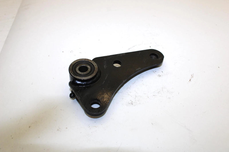 2008 Yamaha Fx Nytro Oem Front Torque Arm Right Mount 8GL-47418-00-00 SY87