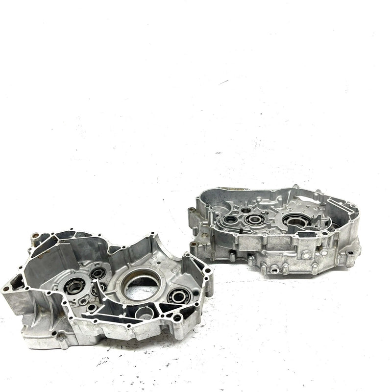 93-95 Kawasaki Bayou 400 KLF400B 4x4 OEM Crankcase 14001-5308 AK32