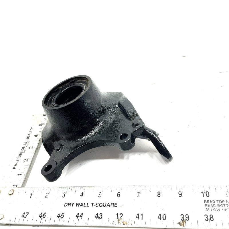 null Polaris RZR 800 OEM Front Left Knuckle 5135442 XP8