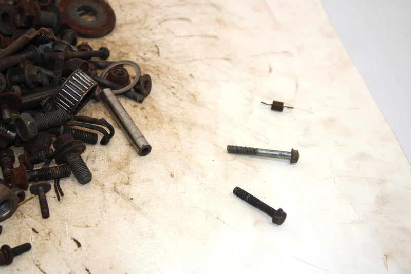 02 Yamaha  Bear Tracker 250 2wd Yfm250xp Oem Nut Bolt Spacer Hardware Kit AY18