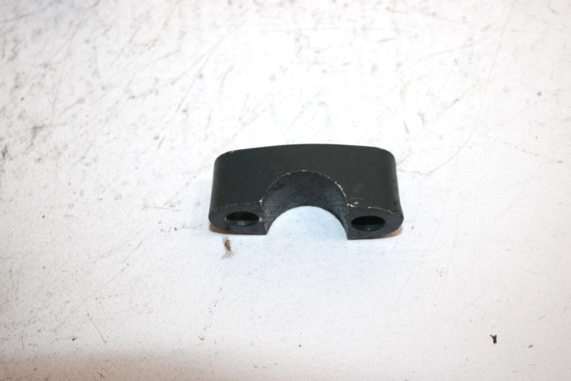 1993 Yamaha Waverunner 650 Oem Upper Handlebar Clamp Pair EU0-23814-30-00 JY23
